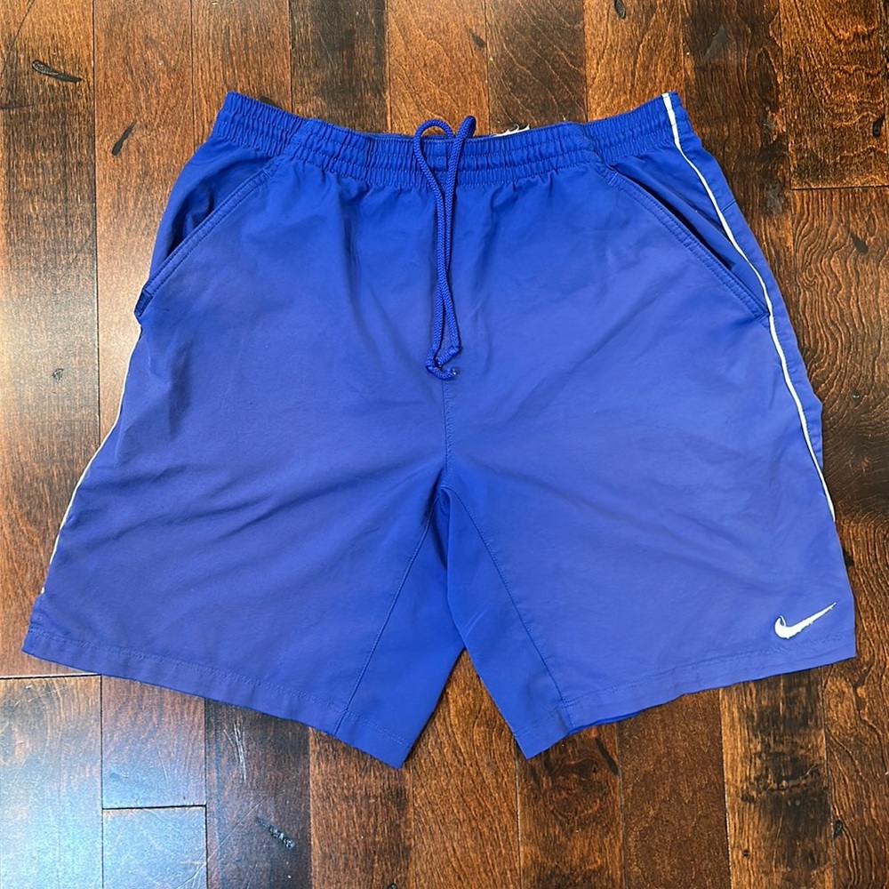 Nike Men’s Dri-Fit Blue Athletic Shorts - size Small